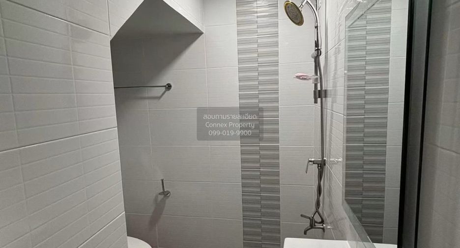 For rent 3 bedrooms townhouse in Bang Phli, Samut Prakan