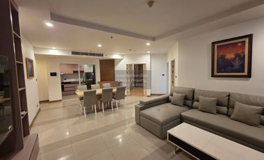 Condo en alquiler de 3 habitaciones en Huai Khwang, Bangkok