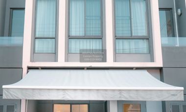 For rent 3 bedrooms townhouse in Bang Phli, Samut Prakan