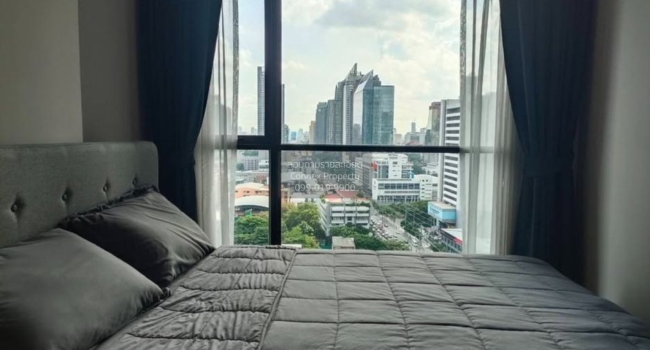 À louer 2 chambres condo à Watthana, Bangkok