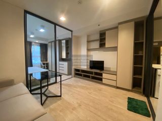 Wohnung zur Miete mit 1 Zimmer in Khlong San, Bangkok
