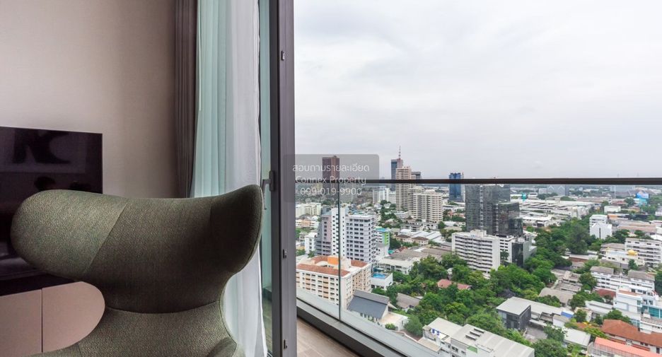 For rent 1 bed condo in Khlong Toei, Bangkok