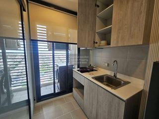 Wohnung zur Miete mit 1 Zimmer in Bangkok Yai, Bangkok