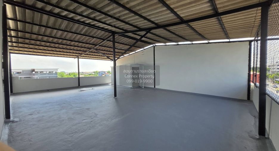Haus zur Miete mit 3 Zimmer in Huai Khwang, Bangkok