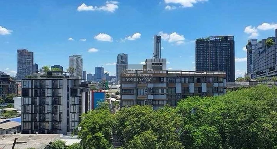 Condo en alquiler de 1 habitaciones en Huai Khwang, Bangkok