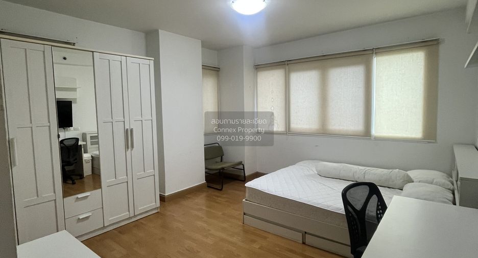 For rent 2 bedrooms condo in Bang Na, Bangkok