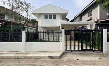 出租 2 卧室 独立屋 在 Bang Phli, Samut Prakan