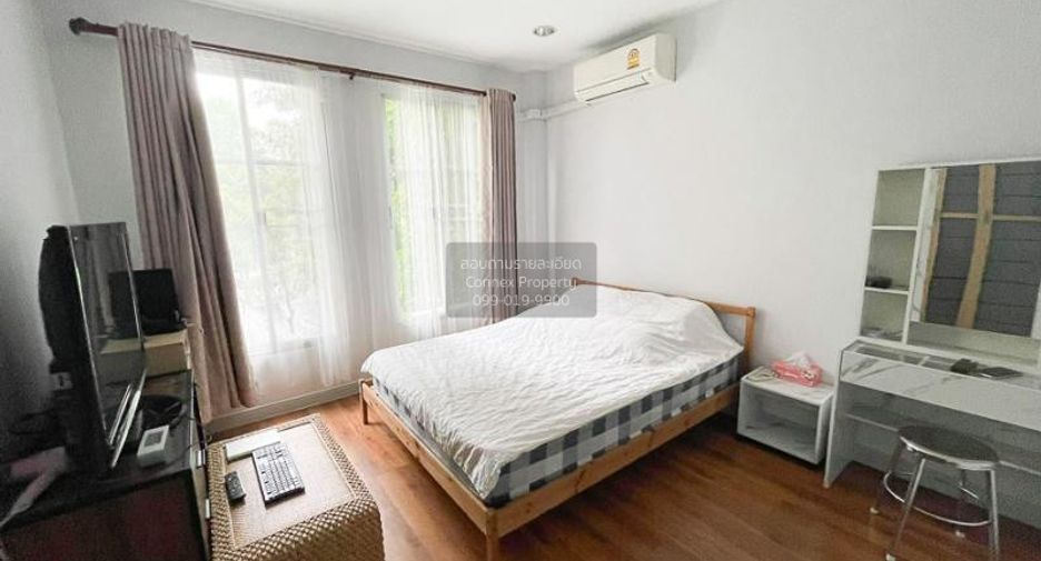 For rent 4 ベッドルーム townhouse in Yan Nawa, Bangkok