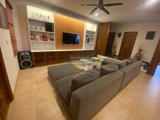 Haus zur Miete mit 5 Zimmer in Kathu, Phuket