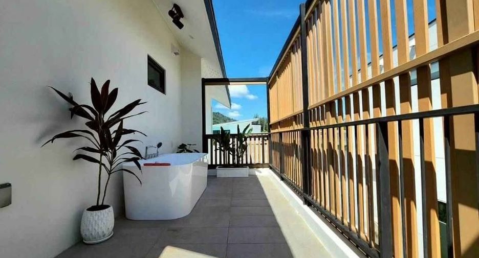 À louer 3 chambres maison à Mueang Phuket, Phuket