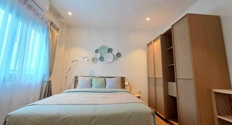 À louer 3 chambres maison à Mueang Phuket, Phuket