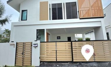 À louer 3 chambres maison à Mueang Phuket, Phuket