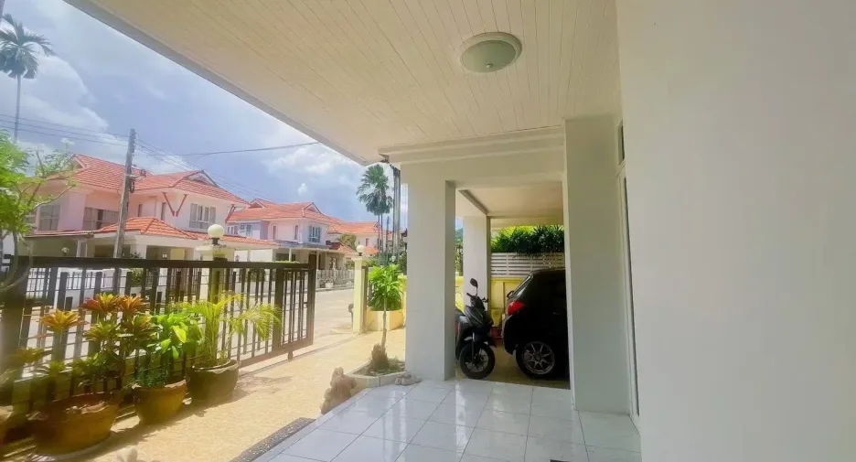 Casa en alquiler de 3 habitaciones en Mueang Krabi, Krabi