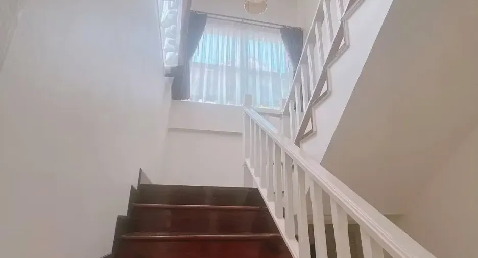 Casa en alquiler de 3 habitaciones en Mueang Krabi, Krabi