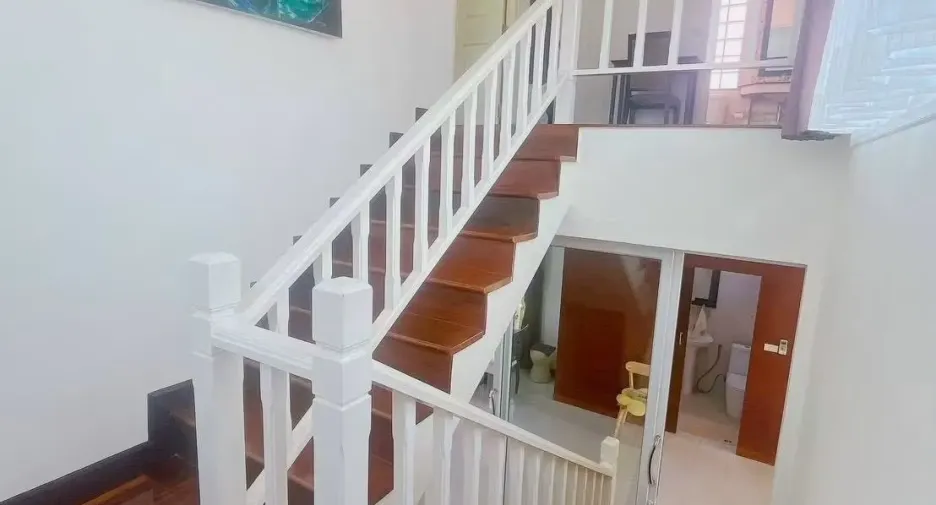 Casa en alquiler de 3 habitaciones en Mueang Krabi, Krabi