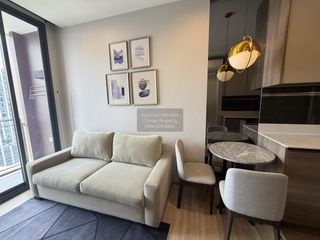 For rent 1 bed condo in Phaya Thai, Bangkok