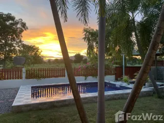 For sale 4 bedrooms villa in Cha Am, Phetchaburi