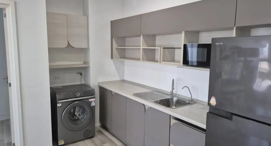 À vendre 2 chambres condo à Chom Thong, Bangkok