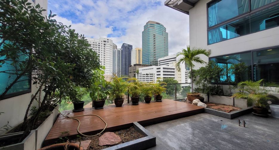 À louer 6 chambres condo à Watthana, Bangkok