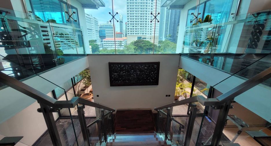 À louer 6 chambres condo à Watthana, Bangkok