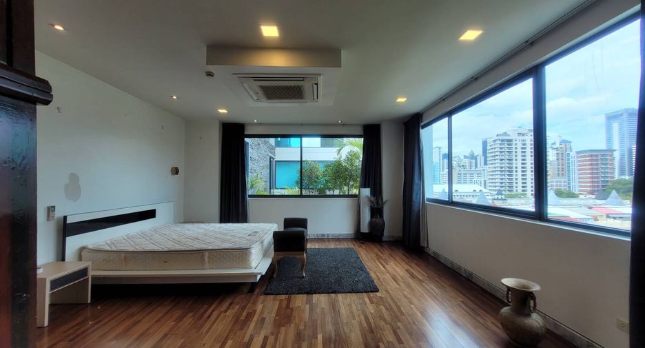 À louer 6 chambres condo à Watthana, Bangkok