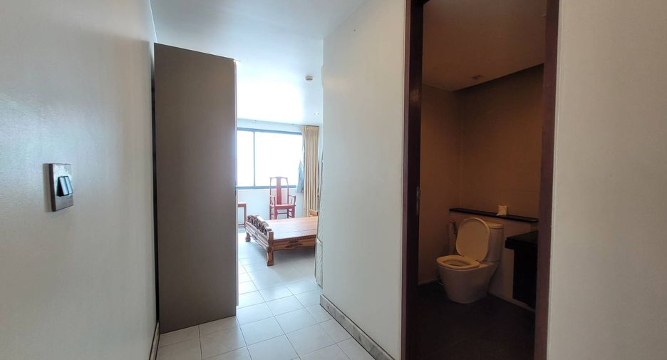 À louer 6 chambres condo à Watthana, Bangkok