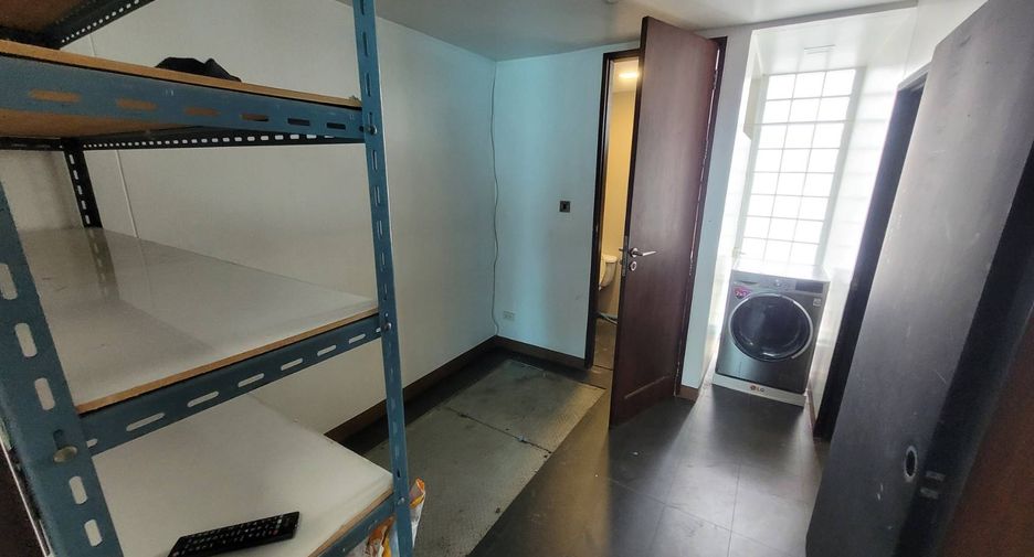 À louer 6 chambres condo à Watthana, Bangkok