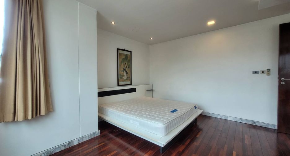 À louer 6 chambres condo à Watthana, Bangkok