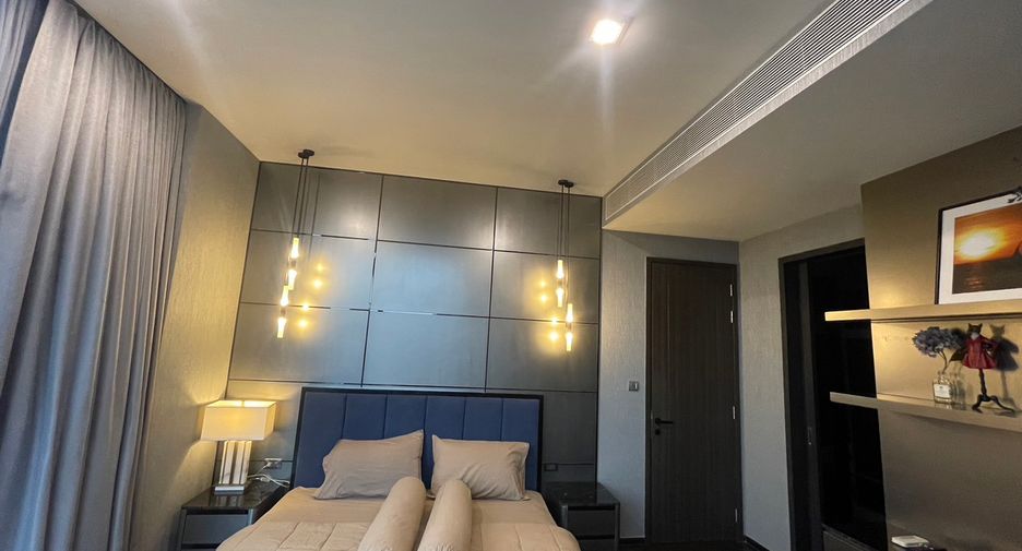 For rent 2 bedrooms condo in Khlong Toei, Bangkok