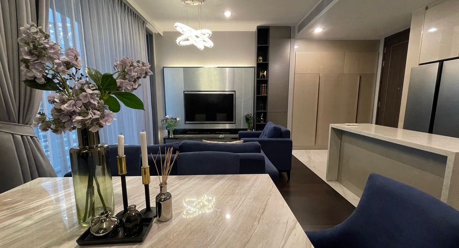 For rent 2 bedrooms condo in Khlong Toei, Bangkok