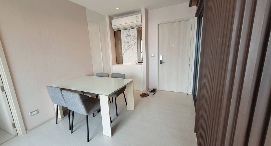 À louer 2 chambres condo à Khlong Toei, Bangkok