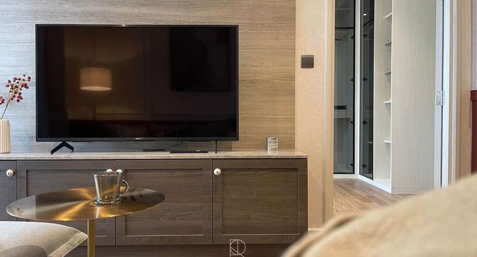 For rent 1 bed condo in Pathum Wan, Bangkok