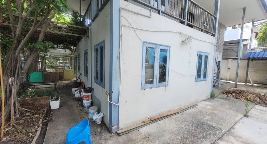 For rent 5 ベッドルーム house in Watthana, Bangkok