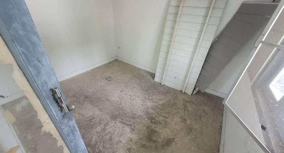 For rent 5 ベッドルーム house in Watthana, Bangkok