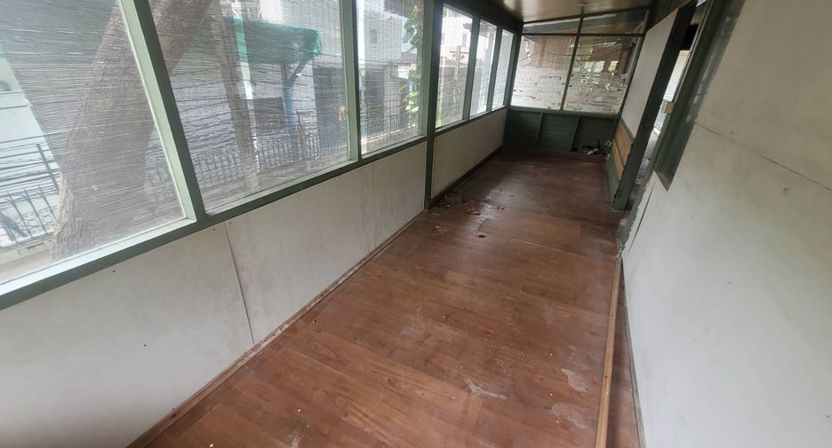 For rent 5 ベッドルーム house in Watthana, Bangkok