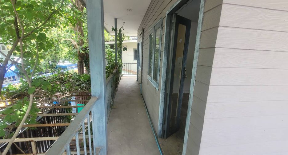 For rent 5 ベッドルーム house in Watthana, Bangkok
