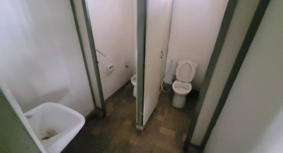 For rent 5 ベッドルーム house in Watthana, Bangkok