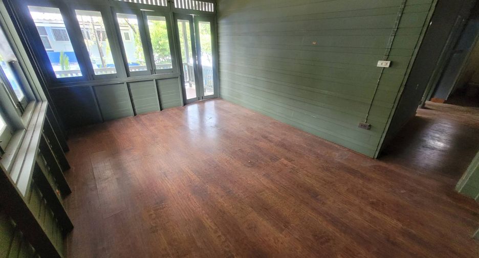 For rent 5 ベッドルーム house in Watthana, Bangkok