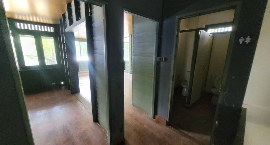 For rent 5 ベッドルーム house in Watthana, Bangkok