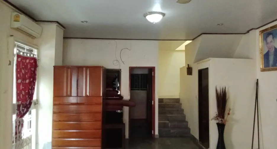 Продажа 4 спальни дом в Банг Ламунг, Чонбури