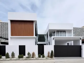 出售 5 卧室 别墅 在 Bang Lamung, Chon Buri