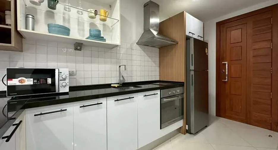 For sale 2 ベッドルーム condo in Bang Lamung, Chonburi