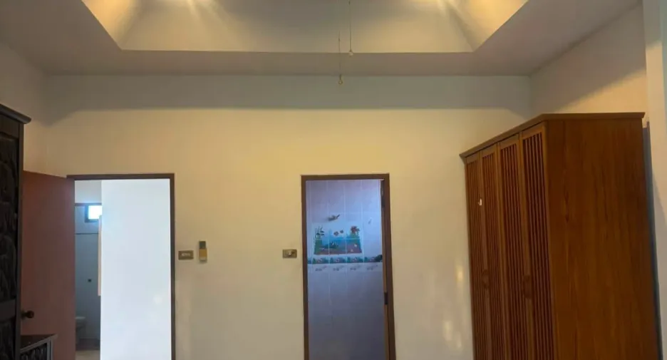 Haus zum Kauf mit 3 Zimmer in Bang Lamung, Chonburi