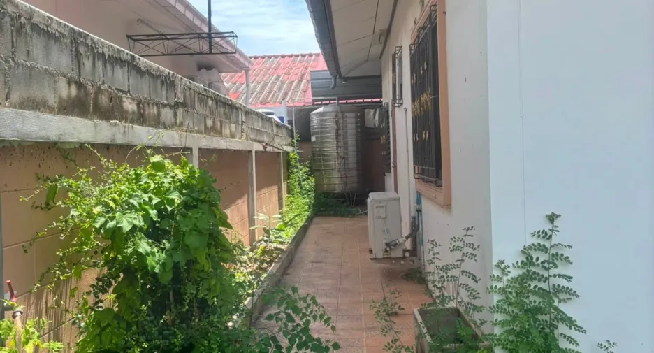 Haus zum Kauf mit 3 Zimmer in Bang Lamung, Chonburi