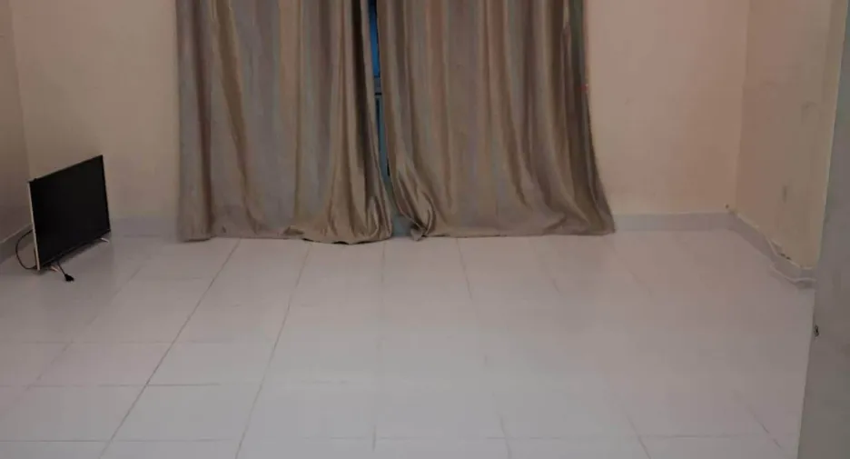 Gewerbefläche zum Kauf mit 3 Zimmer in Bang Lamung, Chonburi