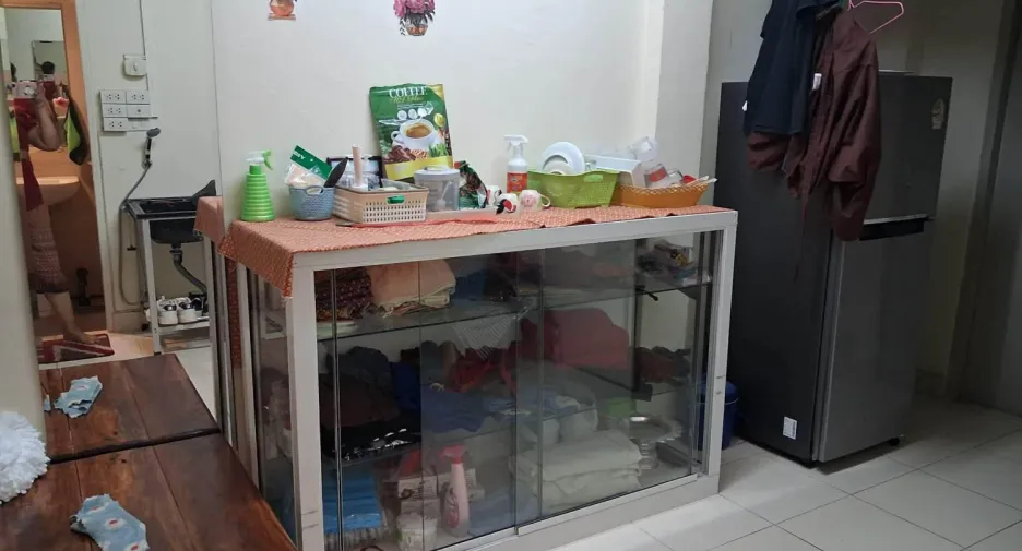 Gewerbefläche zum Kauf mit 3 Zimmer in Bang Lamung, Chonburi