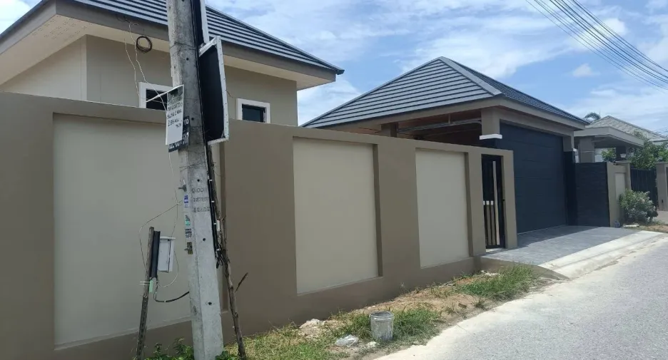 Haus zum Kauf mit 3 Zimmer in Bang Lamung, Chonburi