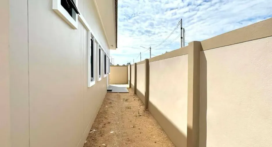 Haus zum Kauf mit 3 Zimmer in Bang Lamung, Chonburi
