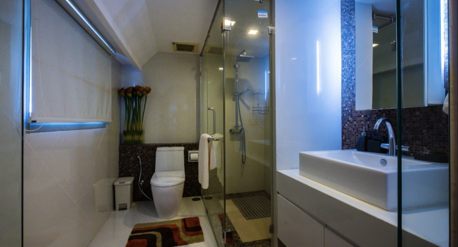 For sale 3 bedrooms condo in Bang Lamung, Chonburi