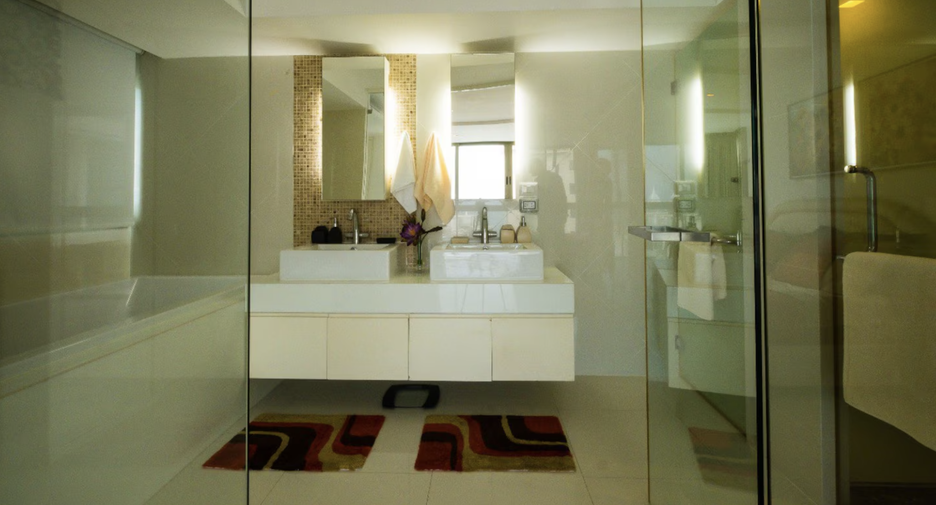 For sale 3 bedrooms condo in Bang Lamung, Chonburi